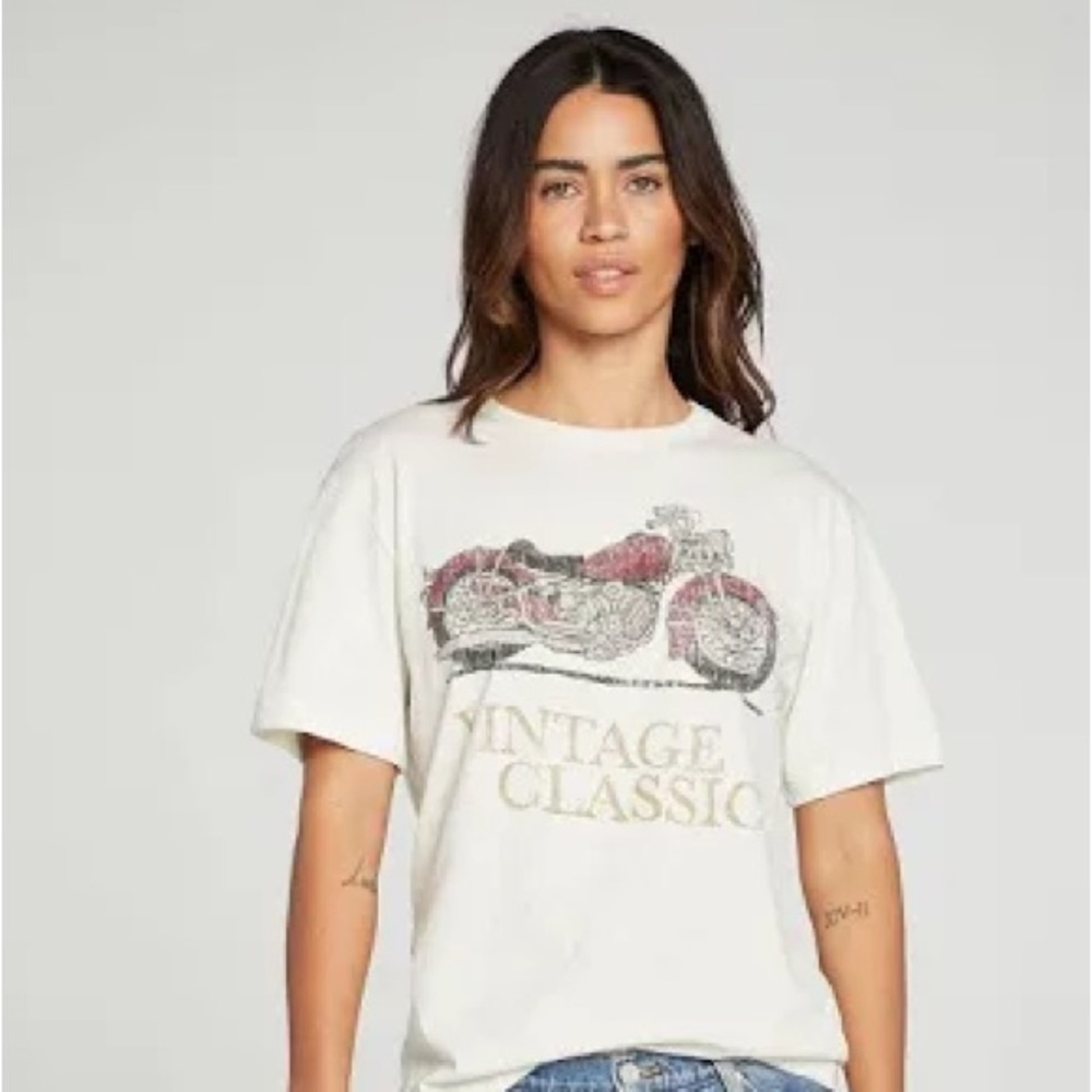 EUC Chaser motorcycle/biker “Vintage Classic” t-shirt. Lt cream colour. …